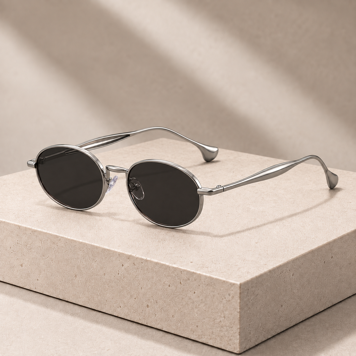 Vestrini Oval Sunglasses